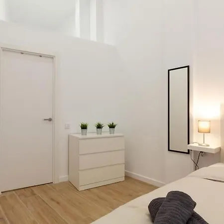 Apartment Nuevo Loft En Playa Y Cerca Del Centro, Ac Y Wifi Valencia