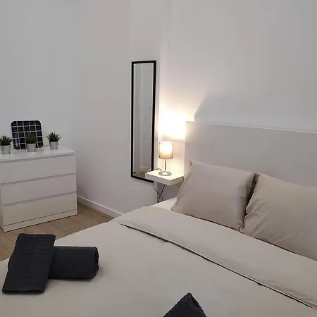 Apartment Nuevo Loft En Playa Y Cerca Del Centro, Ac Y Wifi Valencia